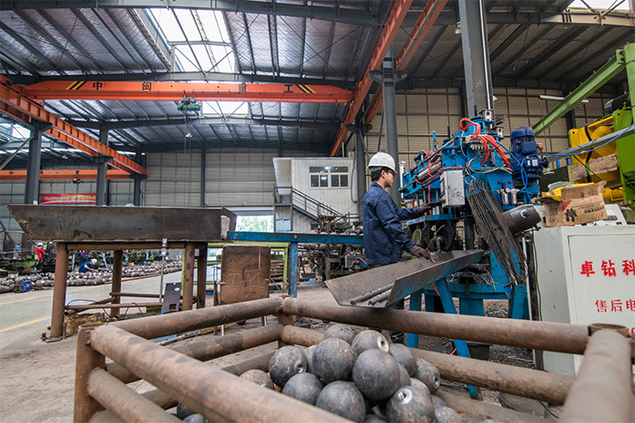 安康螺栓球基准孔加工